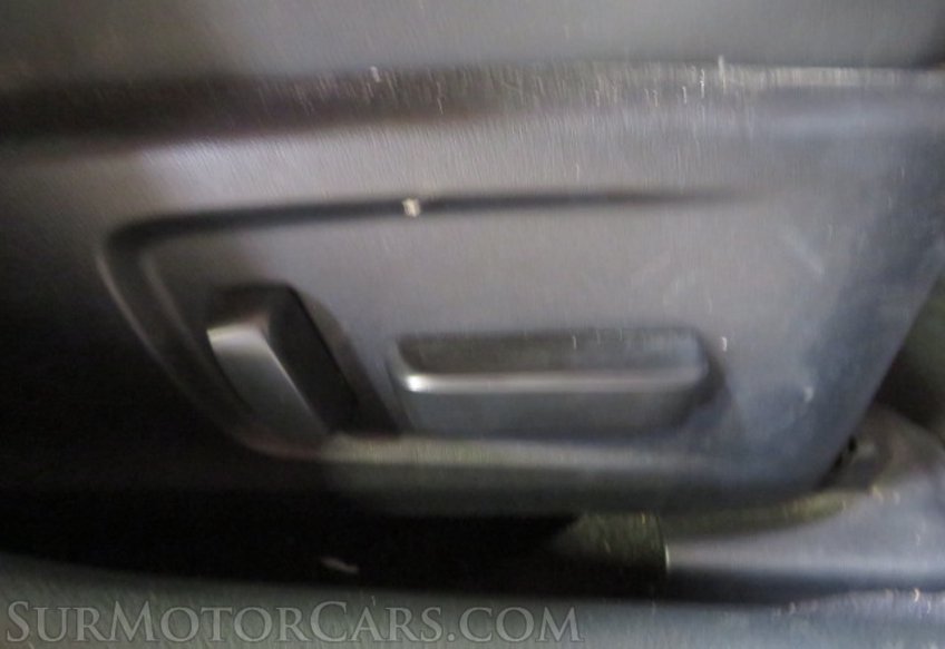 2020 Lexus IS 300 - Image 40