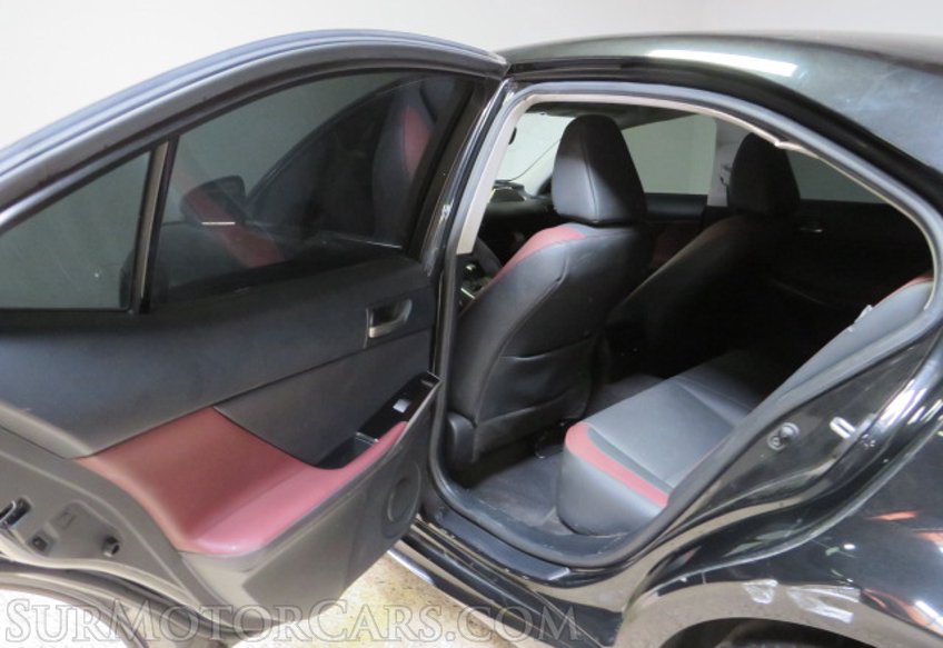 2020 Lexus IS 300 - Image 22