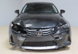 2020 Lexus IS 300 - Image 9