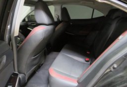 2020 Lexus IS 300 - Image 28