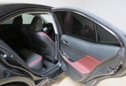 2020 Lexus IS 300 - Image 23