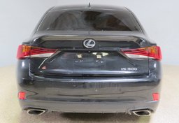 2020 Lexus IS 300 - Image 10
