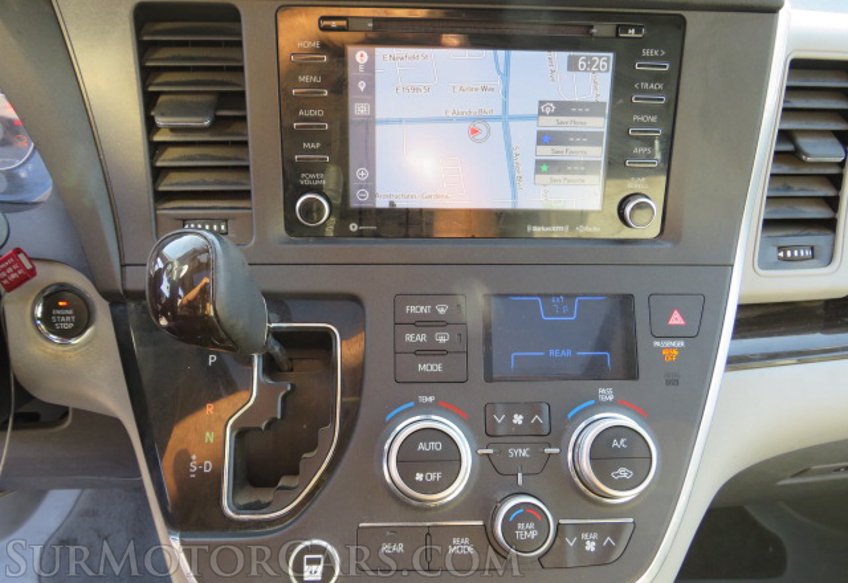 2018 Toyota Sienna - Image 42