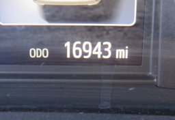 2018 Toyota Sienna - Image 38