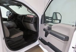 2021 Ford F-250 Super Duty - Image 21