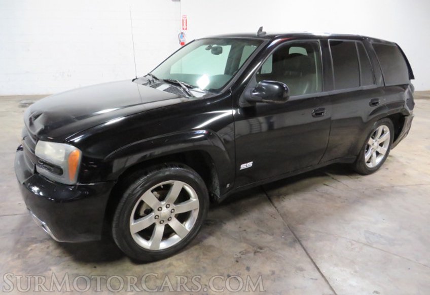 2008 Chevrolet TrailBlazer - Image 2