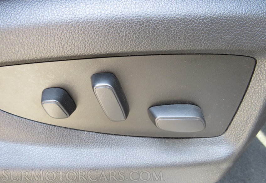 2020 Chevrolet Suburban - Image 41