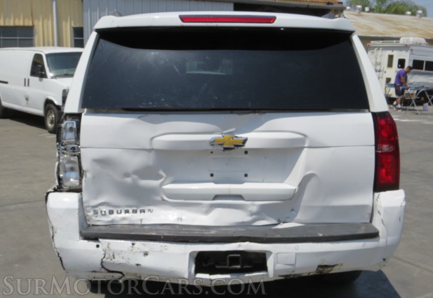 2020 Chevrolet Suburban - Image 10