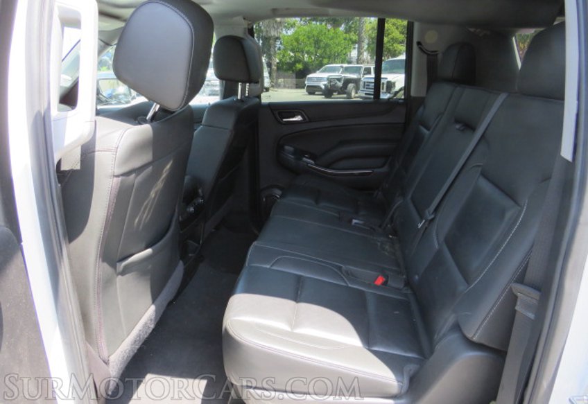 2020 Chevrolet Suburban - Image 29