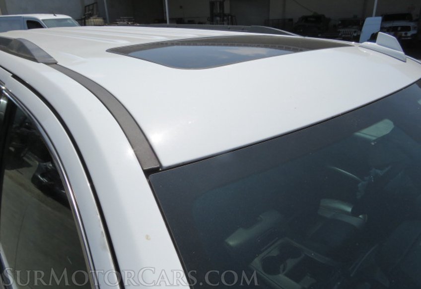 2020 Chevrolet Suburban - Image 14