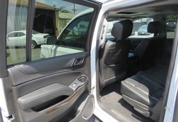 2020 Chevrolet Suburban - Image 21