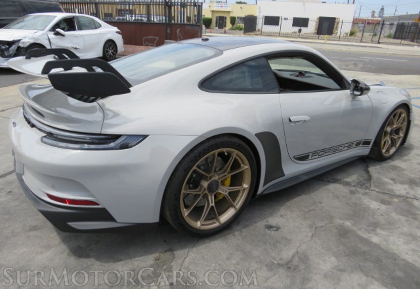 2022 Porsche 911 - Image 5