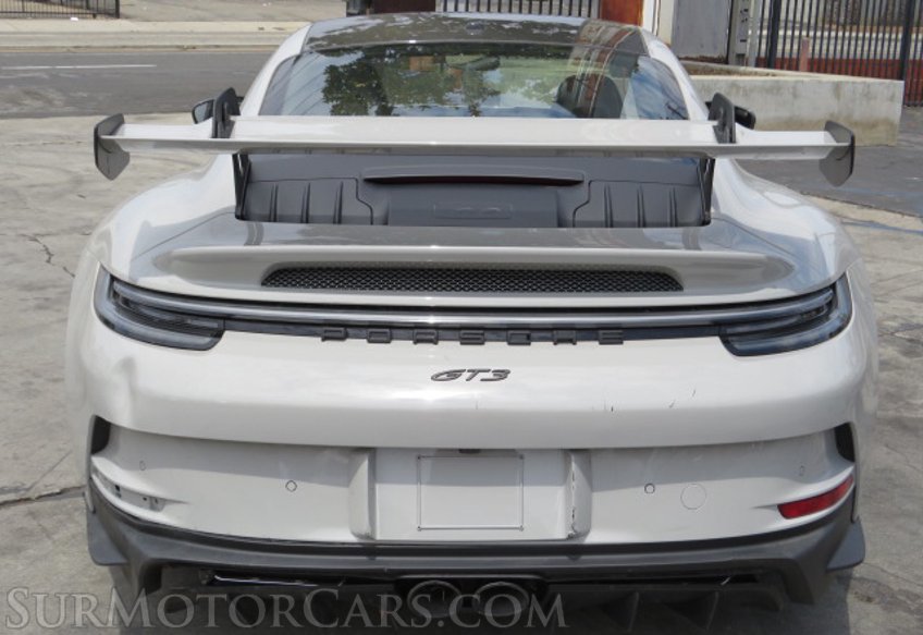 2022 Porsche 911 - Image 10