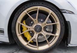 2022 Porsche 911 - Image 19