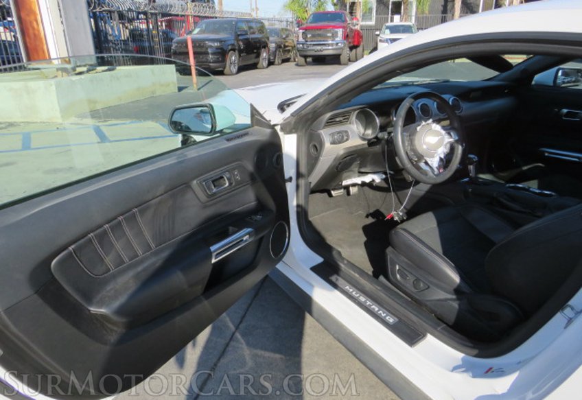 2021 Ford Mustang - Image 19