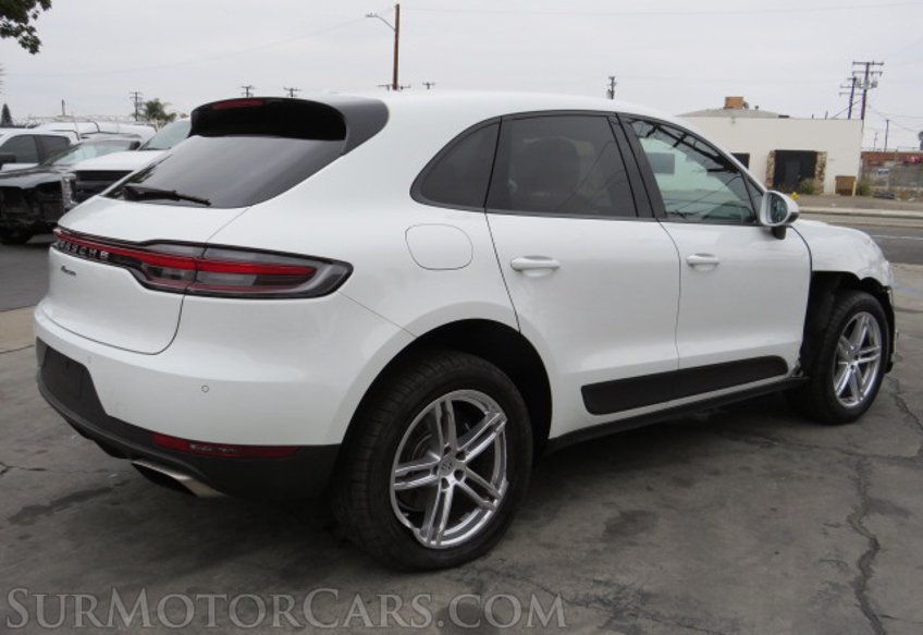 2021 Porsche Macan - Image 8