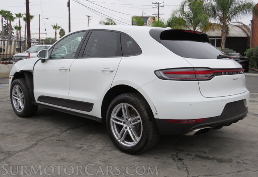 2021 Porsche Macan - Image 7