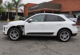 2021 Porsche Macan - Image 11