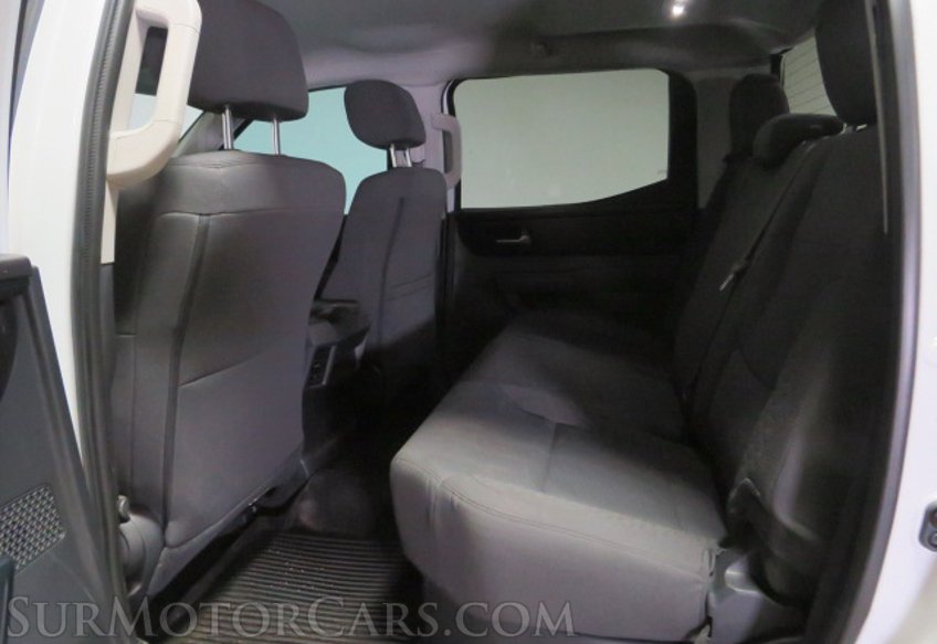 2023 Toyota Tundra - Image 27