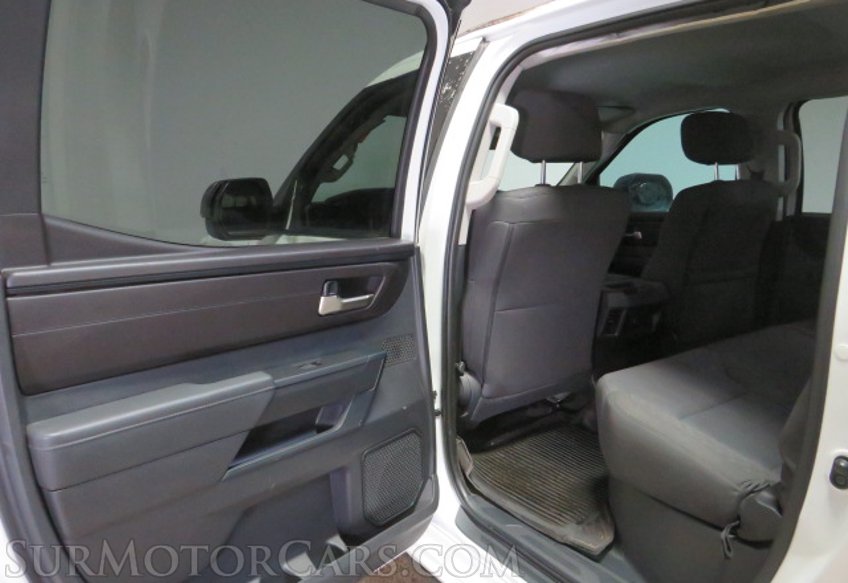 2023 Toyota Tundra - Image 23