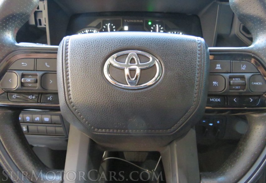 2023 Toyota Tundra - Image 33