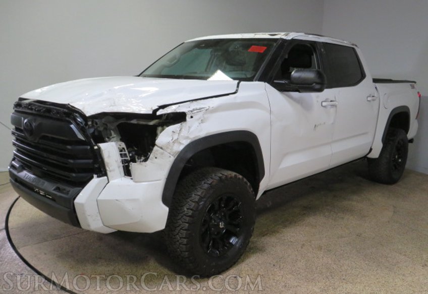 2023 Toyota Tundra - Image 2