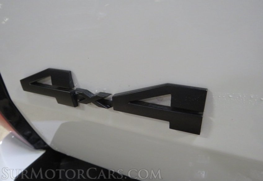 2023 Toyota Tundra - Image 16