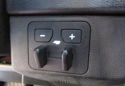 2023 Toyota Tundra - Image 44