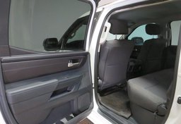 2023 Toyota Tundra - Image 23