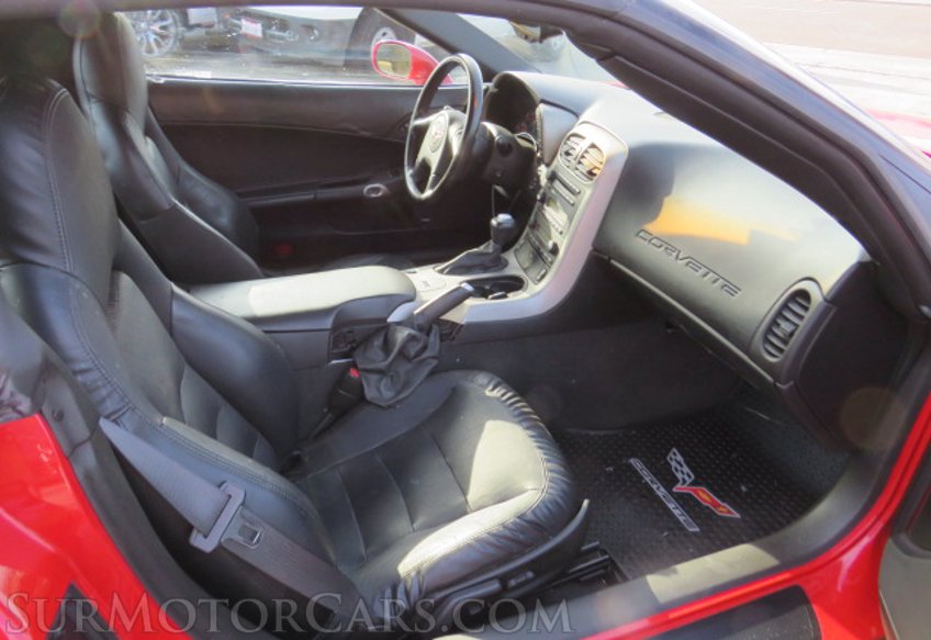 2005 Chevrolet Corvette - Image 23