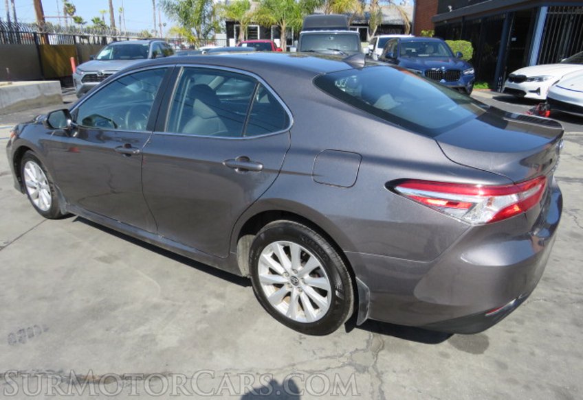 2020 Toyota Camry - Image 7