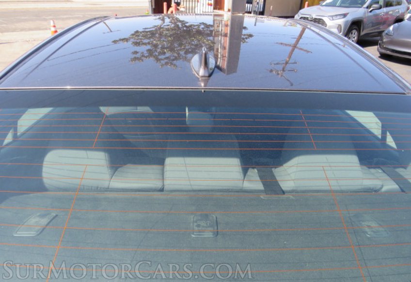 2020 Toyota Camry - Image 13