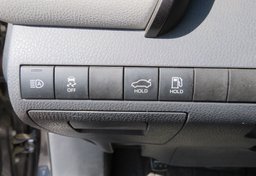 2020 Toyota Camry - Image 27