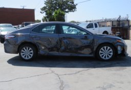 2020 Toyota Camry - Image 6