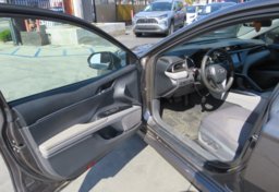 2020 Toyota Camry - Image 40