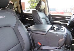 2020 Ram 1500 - Image 41