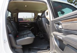 2020 Ram 1500 - Image 33