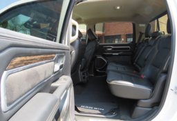 2020 Ram 1500 - Image 31