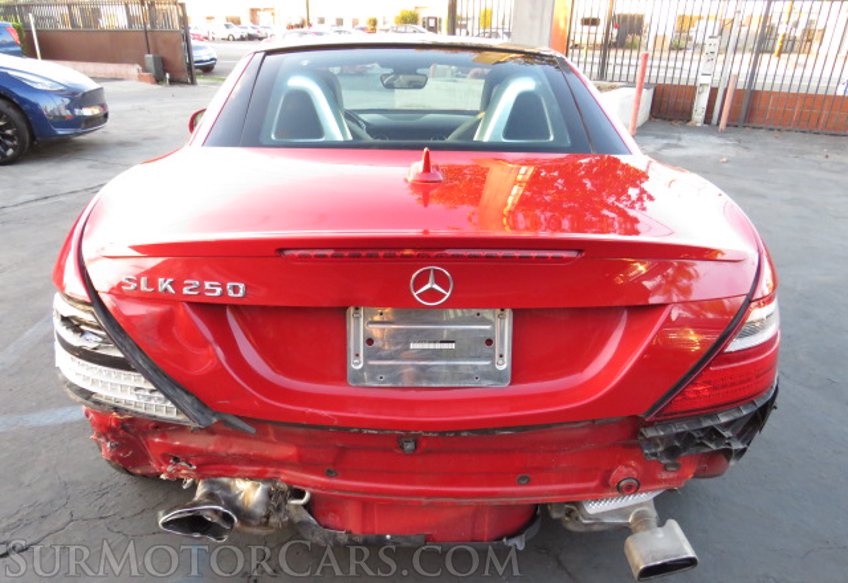 2014 Mercedes-Benz SLK-Class - Image 12