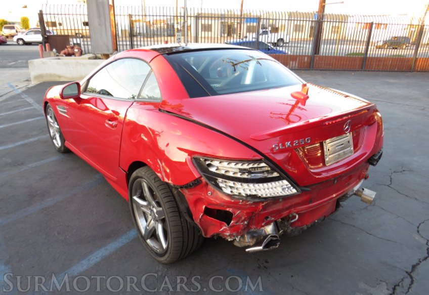 2014 Mercedes-Benz SLK-Class - Image 10