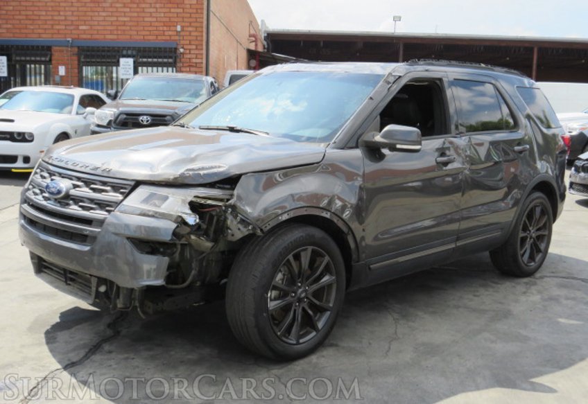 2019 Ford Explorer - Image 4