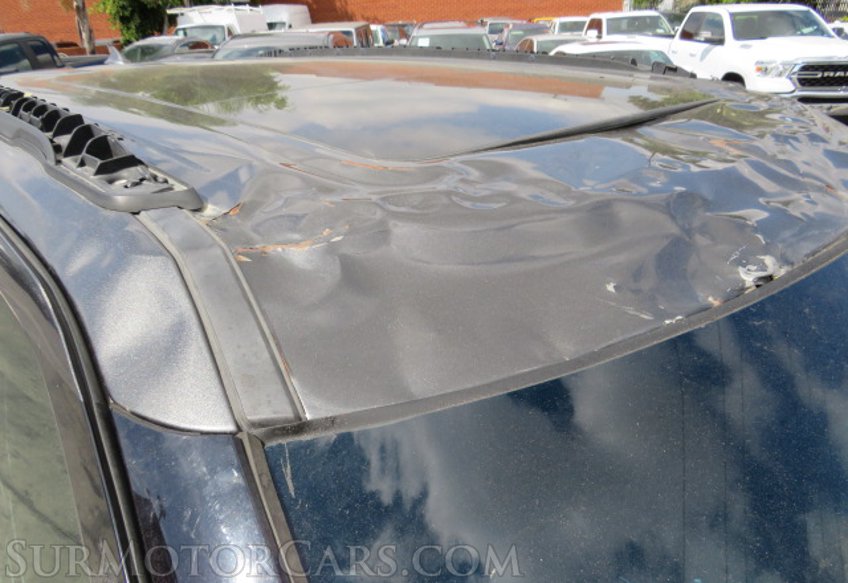 2019 Ford Explorer - Image 13