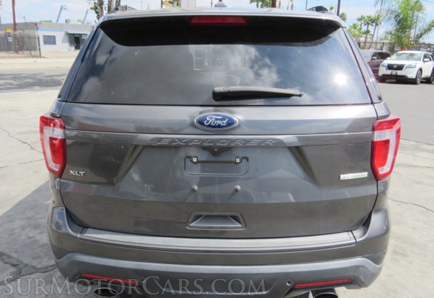 2019 Ford Explorer - Image 10