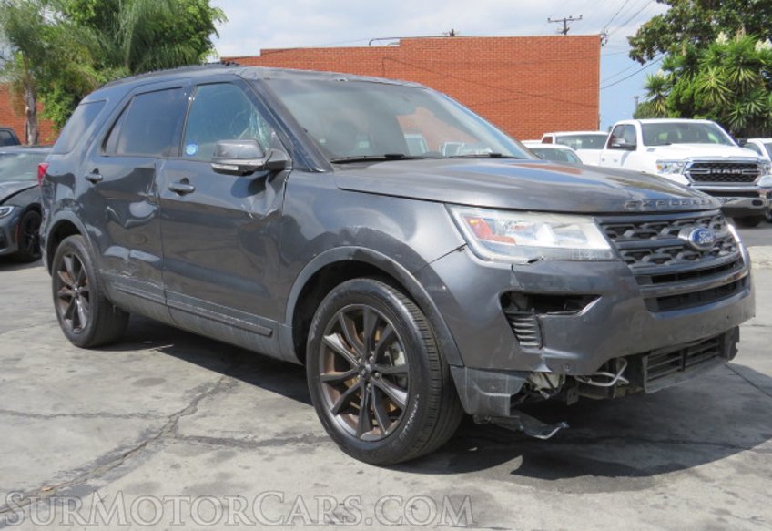 2019 Ford Explorer - Image 3
