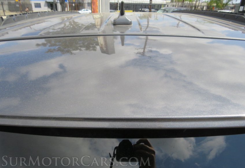 2019 Ford Explorer - Image 25