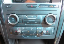 2019 Ford Explorer - Image 46