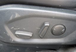 2019 Ford Explorer - Image 38