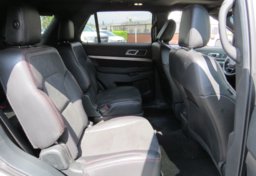 2019 Ford Explorer - Image 19