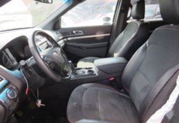 2019 Ford Explorer - Image 33