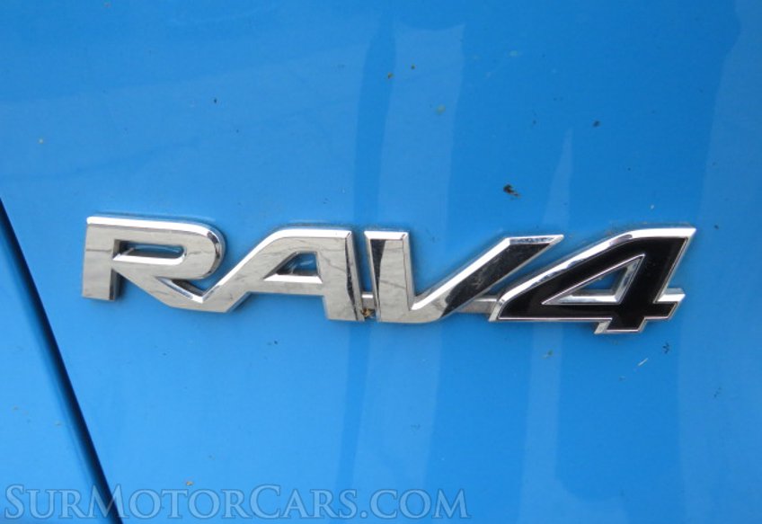 2020 Toyota RAV4 - Image 15